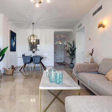 Appartamento Aloha Gardens In Puerto Banus Marbella Esterno foto