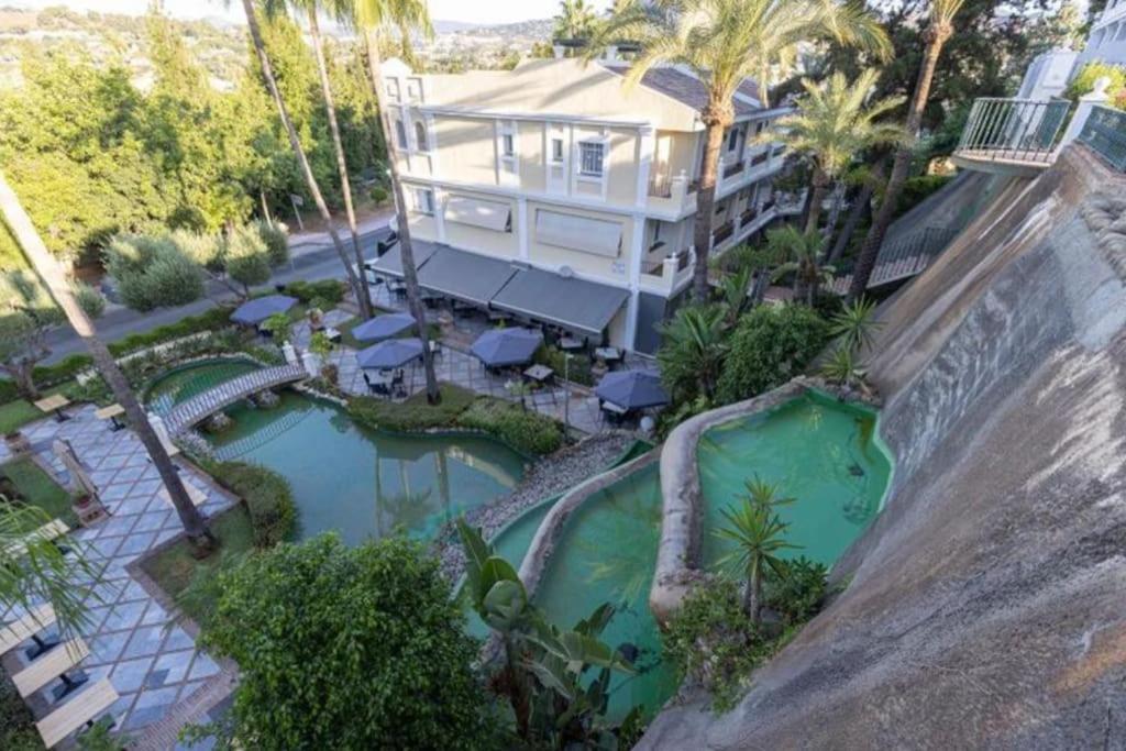 Appartamento Aloha Gardens In Puerto Banus Marbella Esterno foto