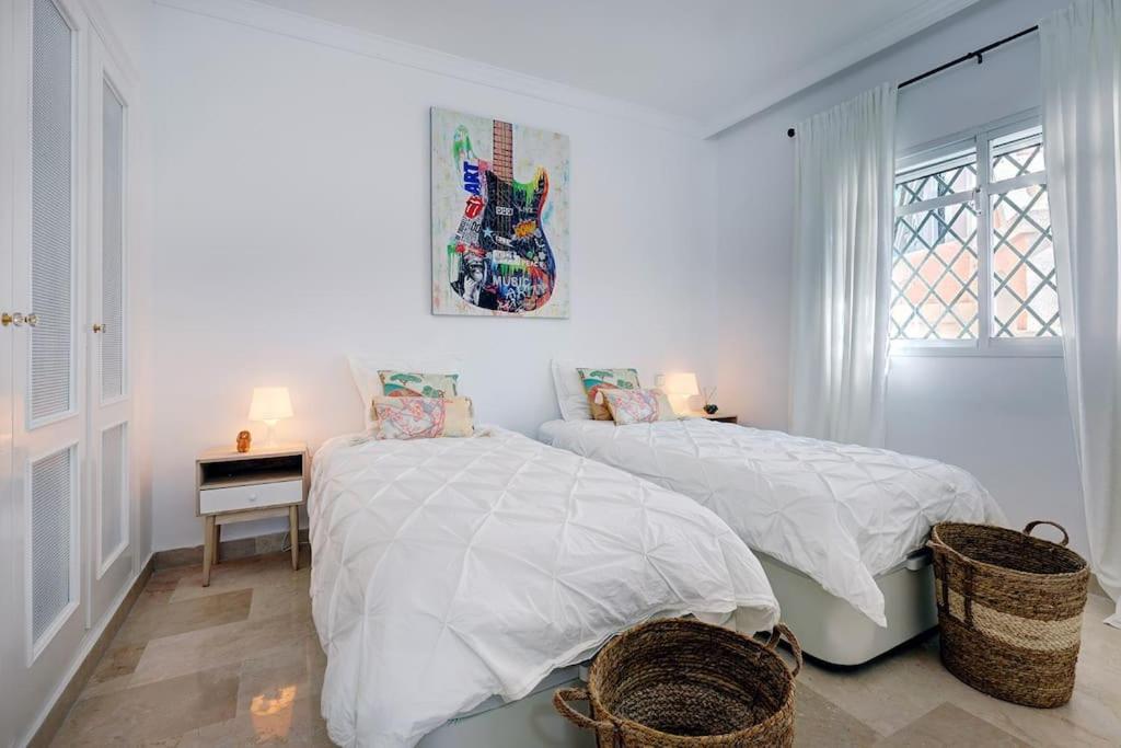 Appartamento Aloha Gardens In Puerto Banus Marbella Esterno foto