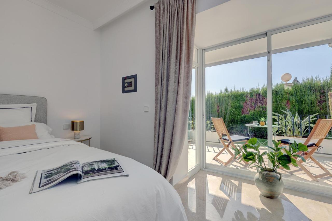 Appartamento Aloha Gardens In Puerto Banus Marbella Esterno foto