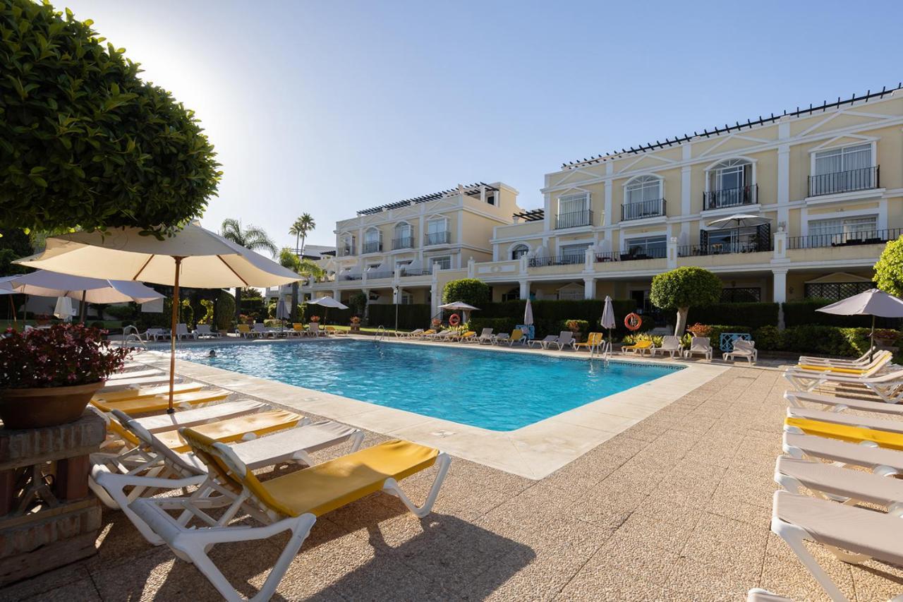 Appartamento Aloha Gardens In Puerto Banus Marbella Esterno foto